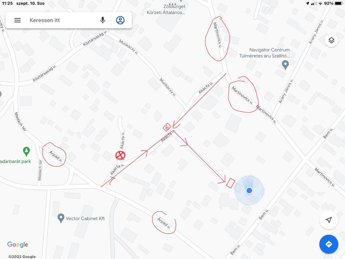 Pitypang Lak Apartment Szigetmonostor Ngoại thất bức ảnh